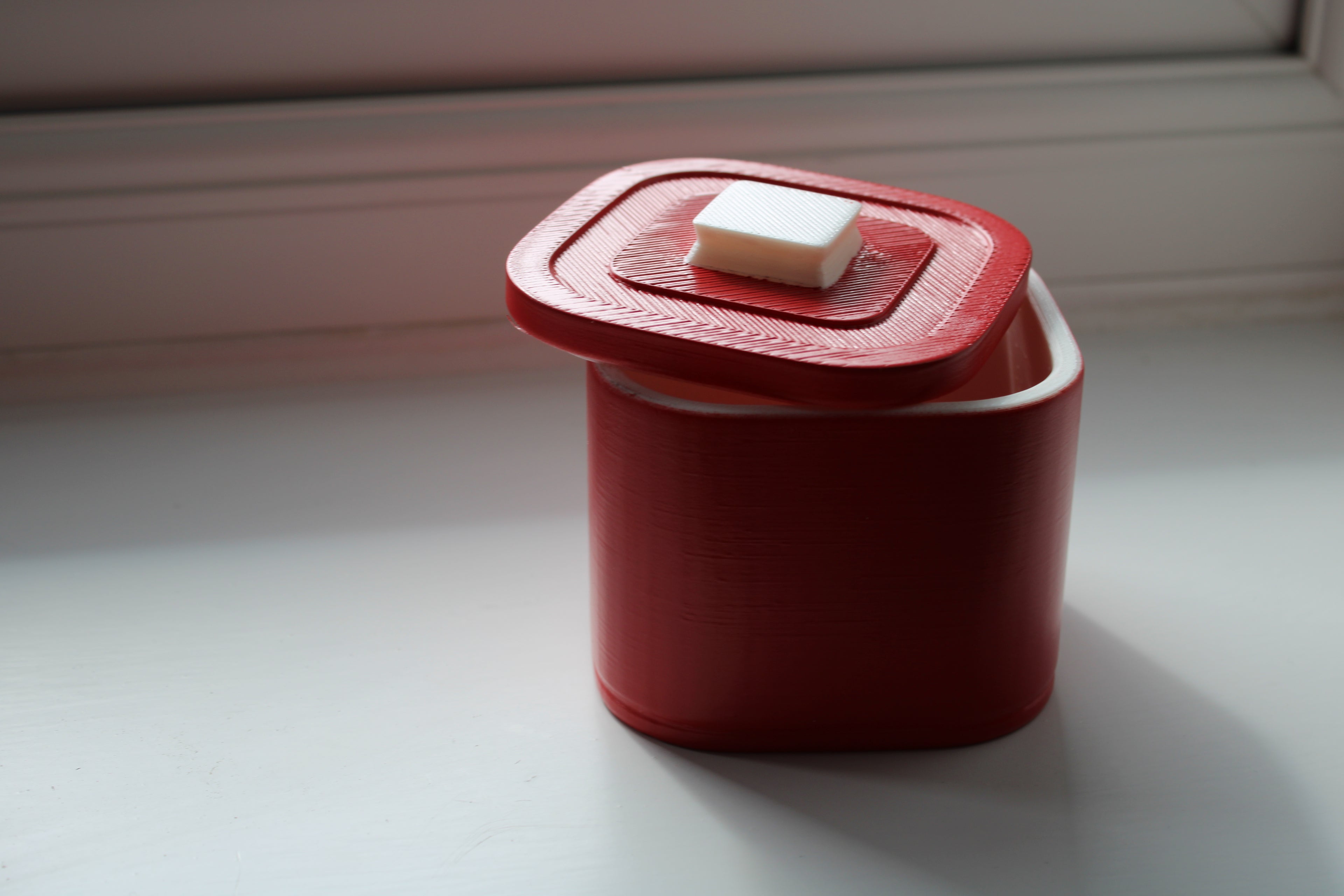 Small Versatile Storage Container Shiny Red and White
